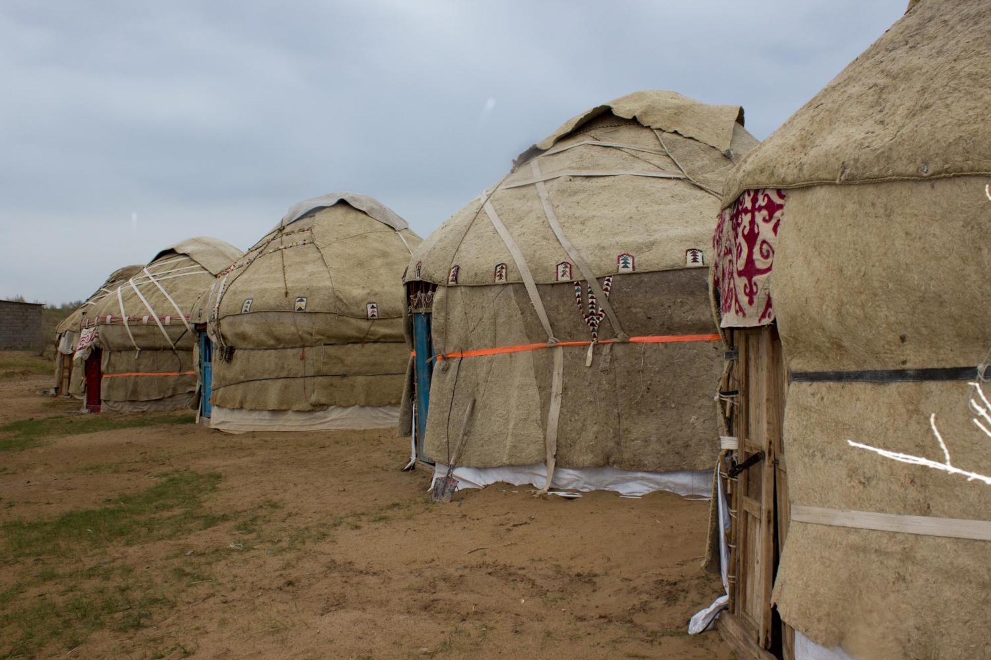 Готель Authentic Uzbek Yurt Camp Eco-Friendly Nurota Екстер'єр фото