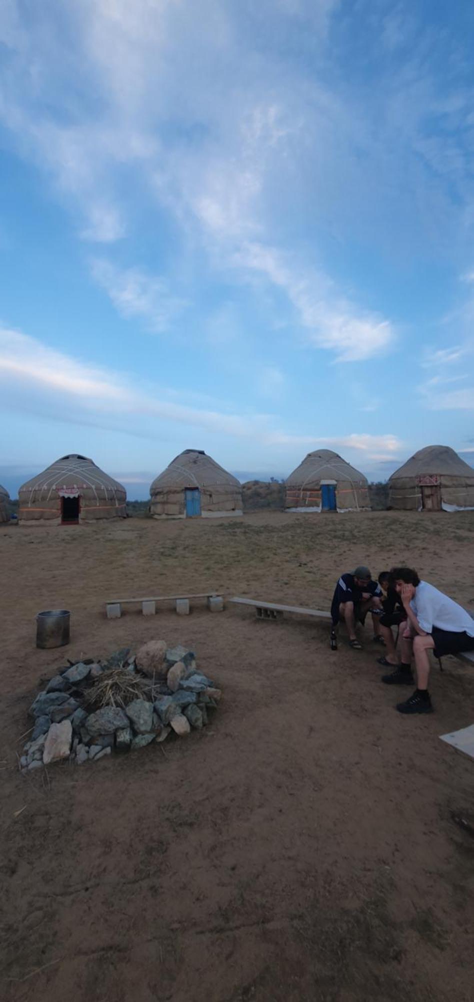 Готель Authentic Uzbek Yurt Camp Eco-Friendly Nurota Екстер'єр фото